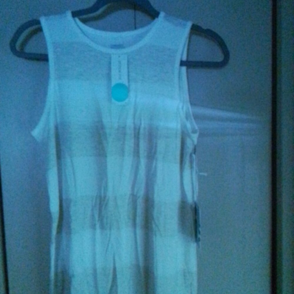 Market and Spruce Jessica tank top